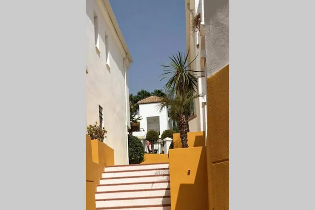 Сasa de vacaciones Nueva Andalucia Golf, sun&relax Villa Marbella